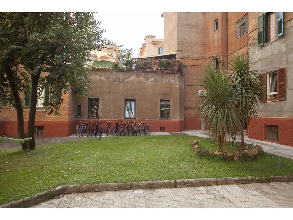 Dimora Del Papa Apartment Rome Bilik gambar